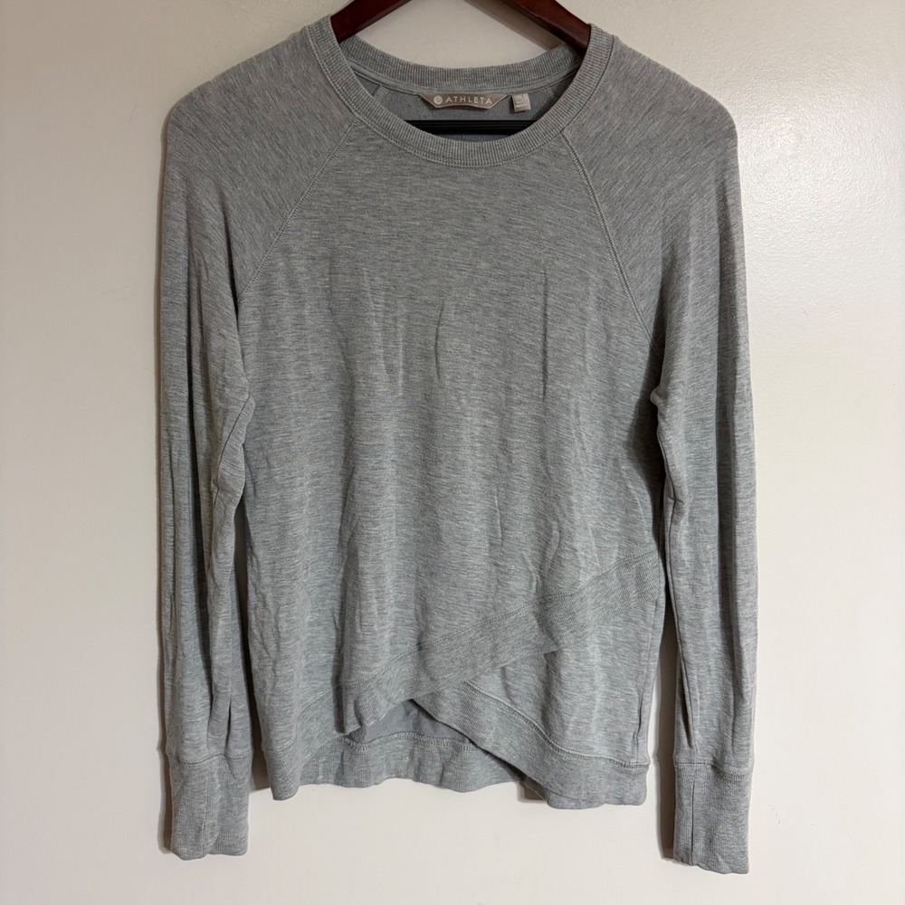 Athleta Gray Modal Crossover Tulip Hem Raglan Long Sleeve Sweatshirt Small